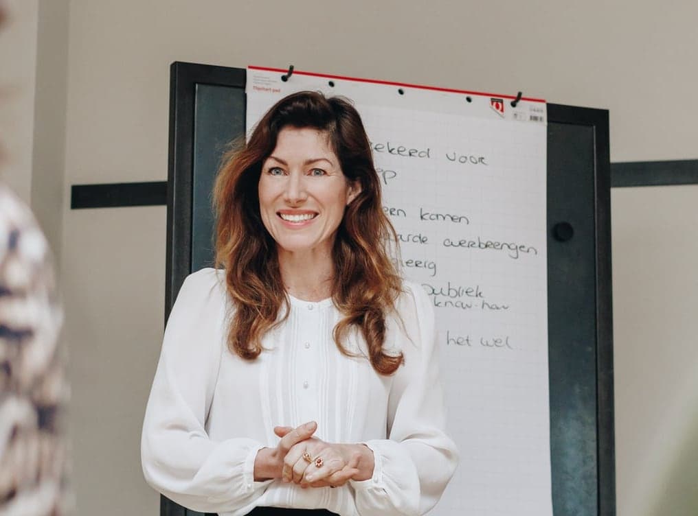 Deelnemers oefenen tijdens een presentatietraining van Pitch Academy